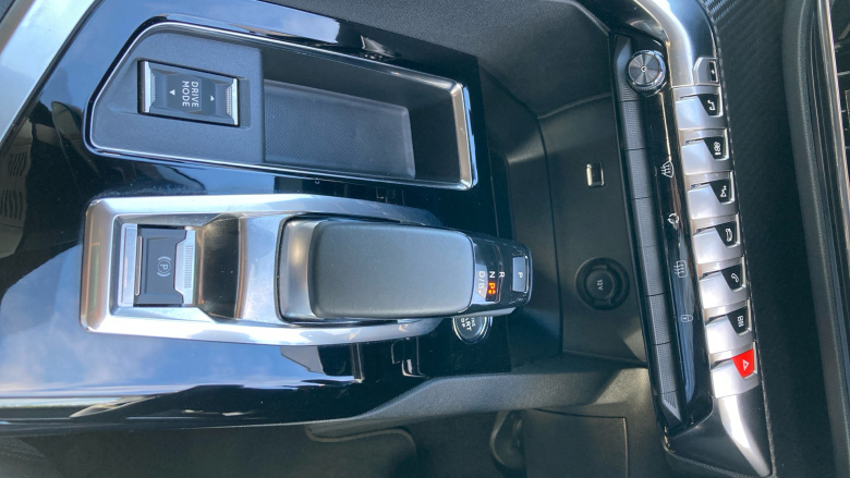 Peugeot 3008 1.6 Hybrid 225 Active Premium+ 5dr e-EAT8 Estate